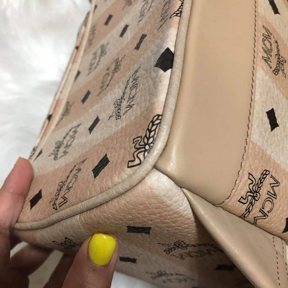 ❌SOLD❌MCM Backpack - Picture 5 of 7